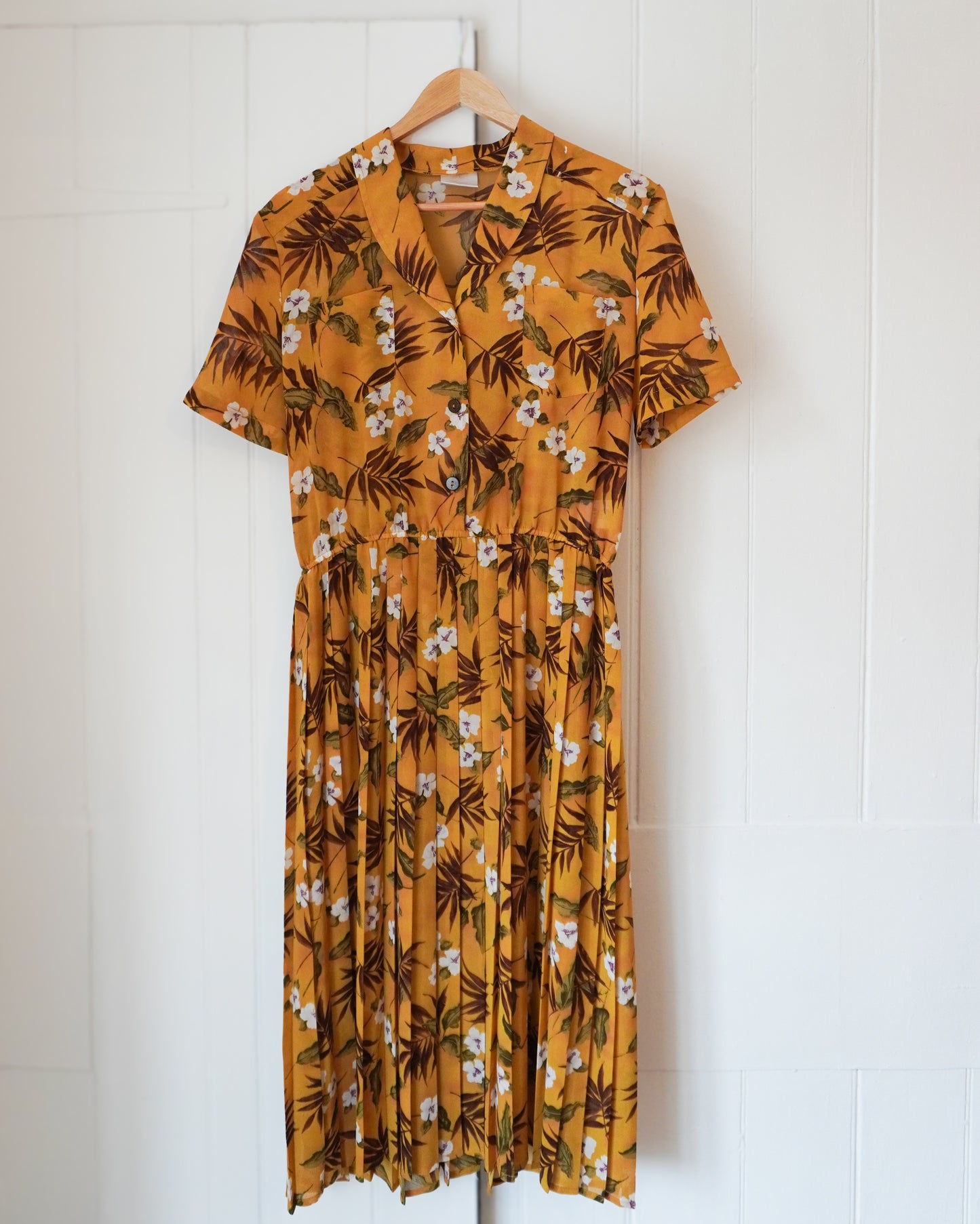Women's 1950's Tea Dress Yellow Floral