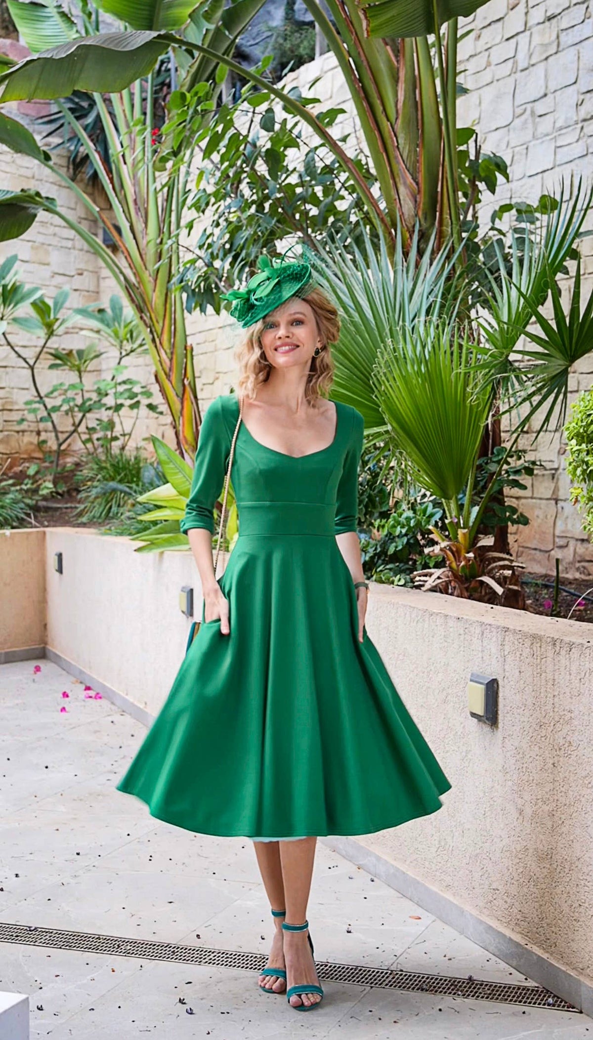 Scarlette Long Sleeved Dark Green Midi Dress